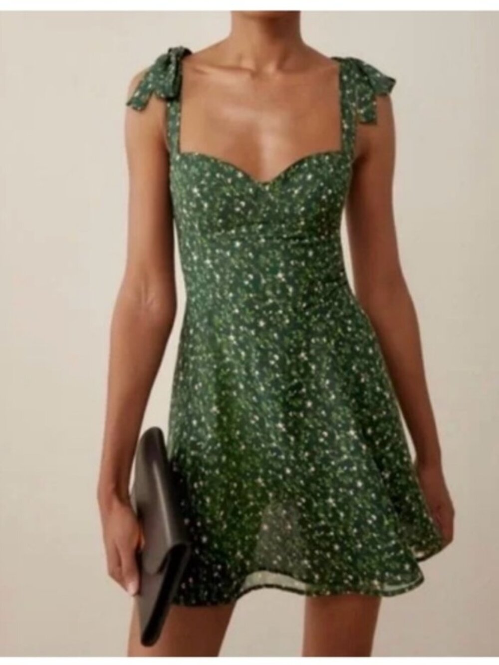Reformation Niara Mini Dress in the Coriander Floral  Size: 4